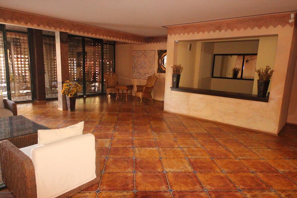 Menada Villa Bonita Apartments Sunny Beach Esterno foto