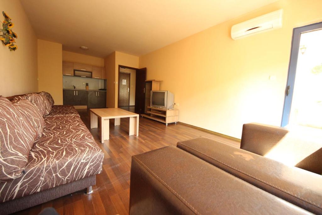 Menada Villa Bonita Apartments Sunny Beach Camera foto