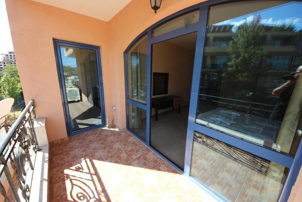 Menada Villa Bonita Apartments Sunny Beach Camera foto