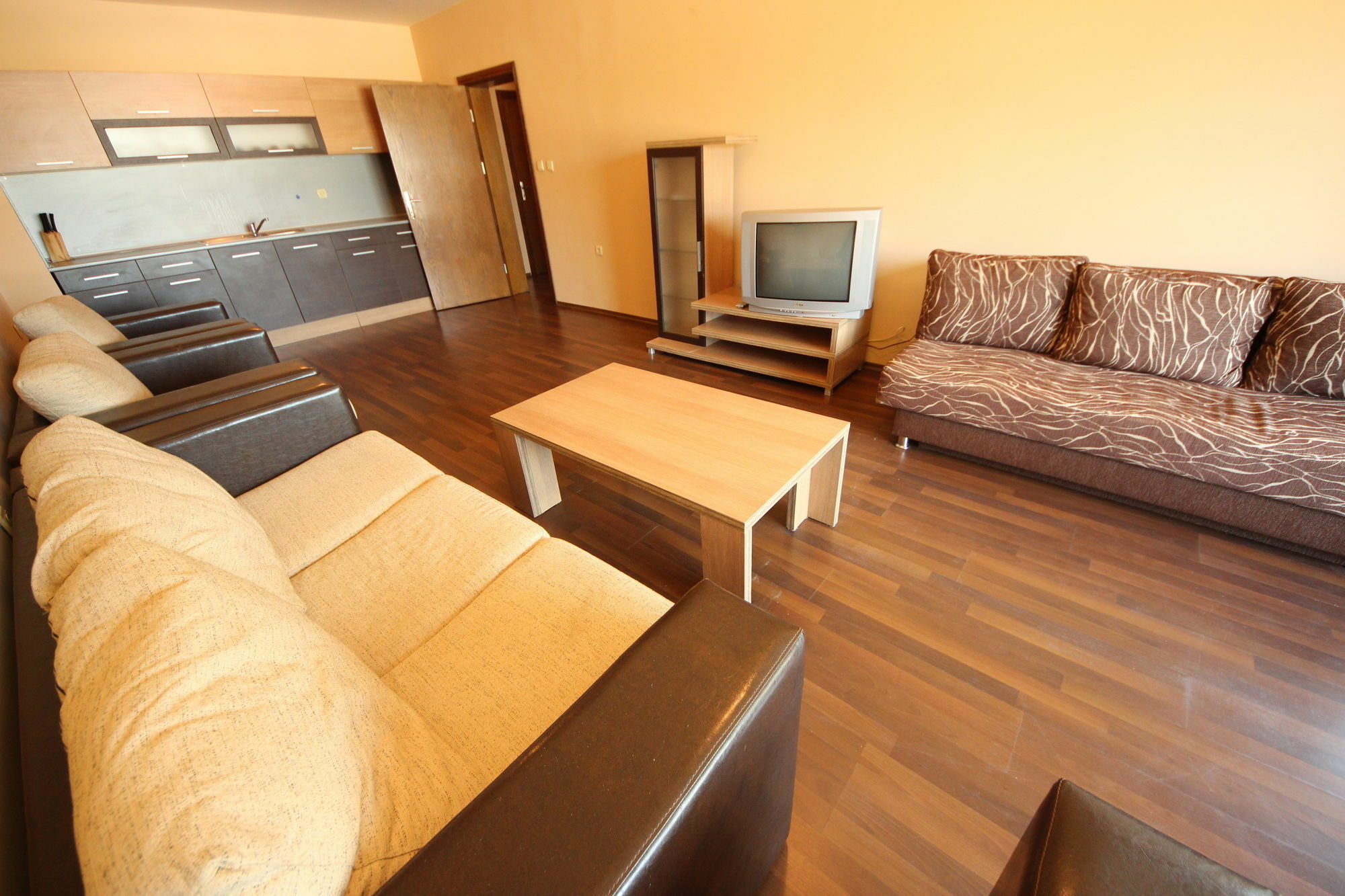 Menada Villa Bonita Apartments Sunny Beach Esterno foto