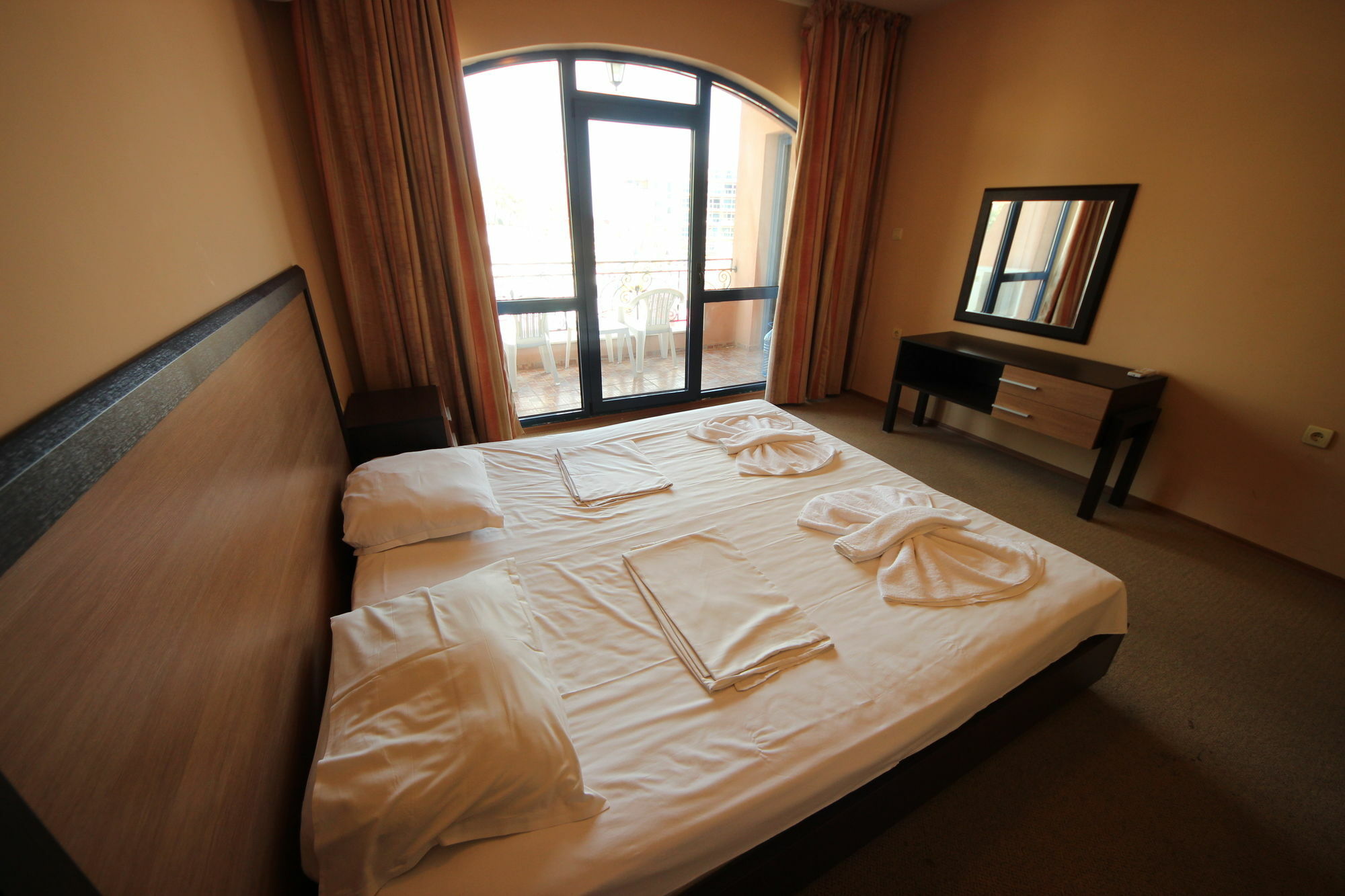 Menada Villa Bonita Apartments Sunny Beach Esterno foto
