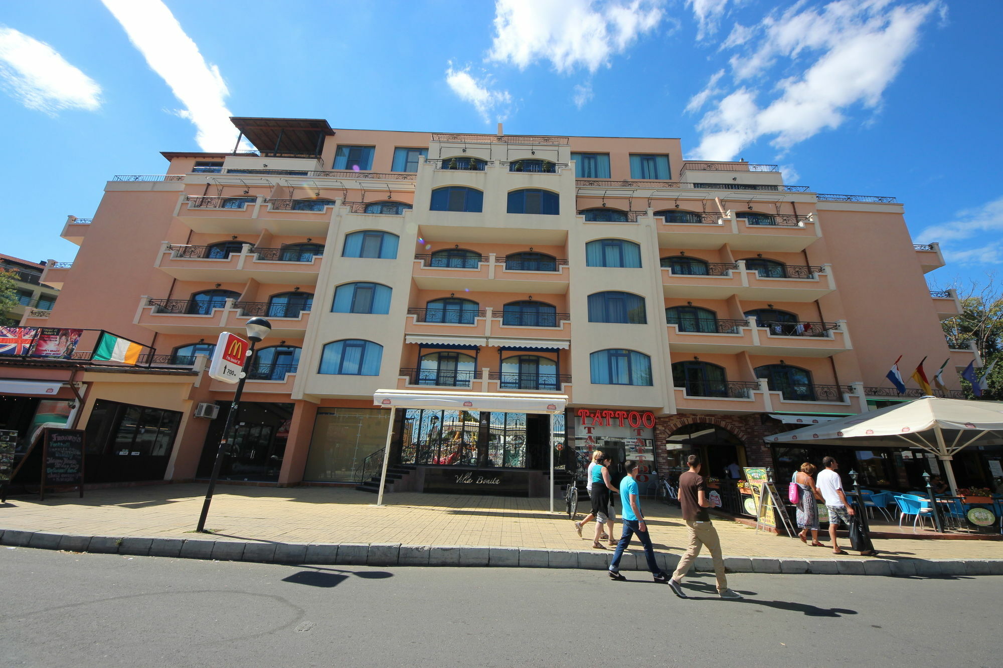 Menada Villa Bonita Apartments Sunny Beach Esterno foto